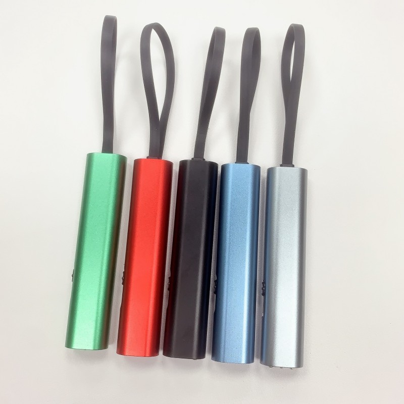 Zwijany kabel do ładowania USB 3 w 1 Zwijany kabel do ładowania USB 3 w 1