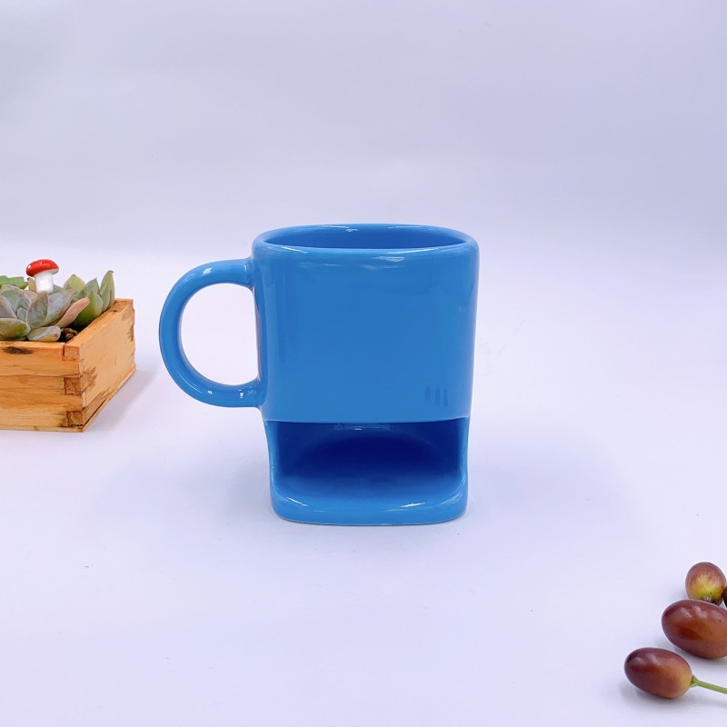 Ceramiczny kubek kieszonkowy z ciasteczkami