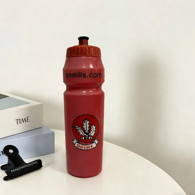 Dwuwarstwowe plastikowe butelki na wodę sportową