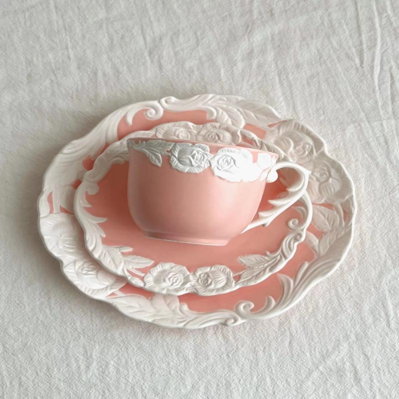 Retro tłoczony kubek ceramiczny w kształcie róży na prezent na imprezę
