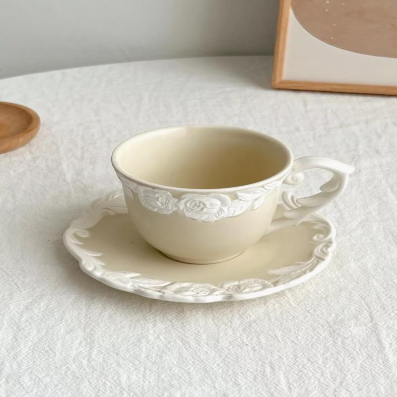 Retro tłoczony kubek ceramiczny w kształcie róży na prezent na imprezę