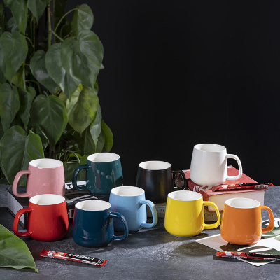 Nordycki minimalistyczny ceramiczny kubek do kawy Niestandardowe logo Kubek na wodę 400 ml Nordycki minimalistyczny ceramiczny kubek do kawy Niestandardowe logo Kubek na wodę 400 ml